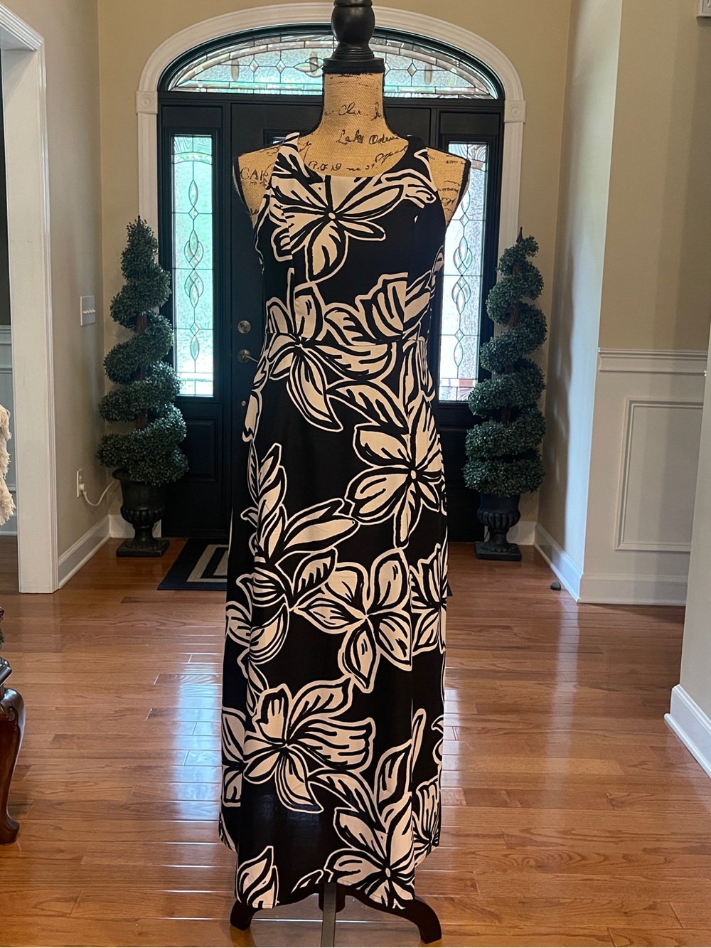 Cato Women's Black Cream Floral Sleeveless Long Dress Size Small
